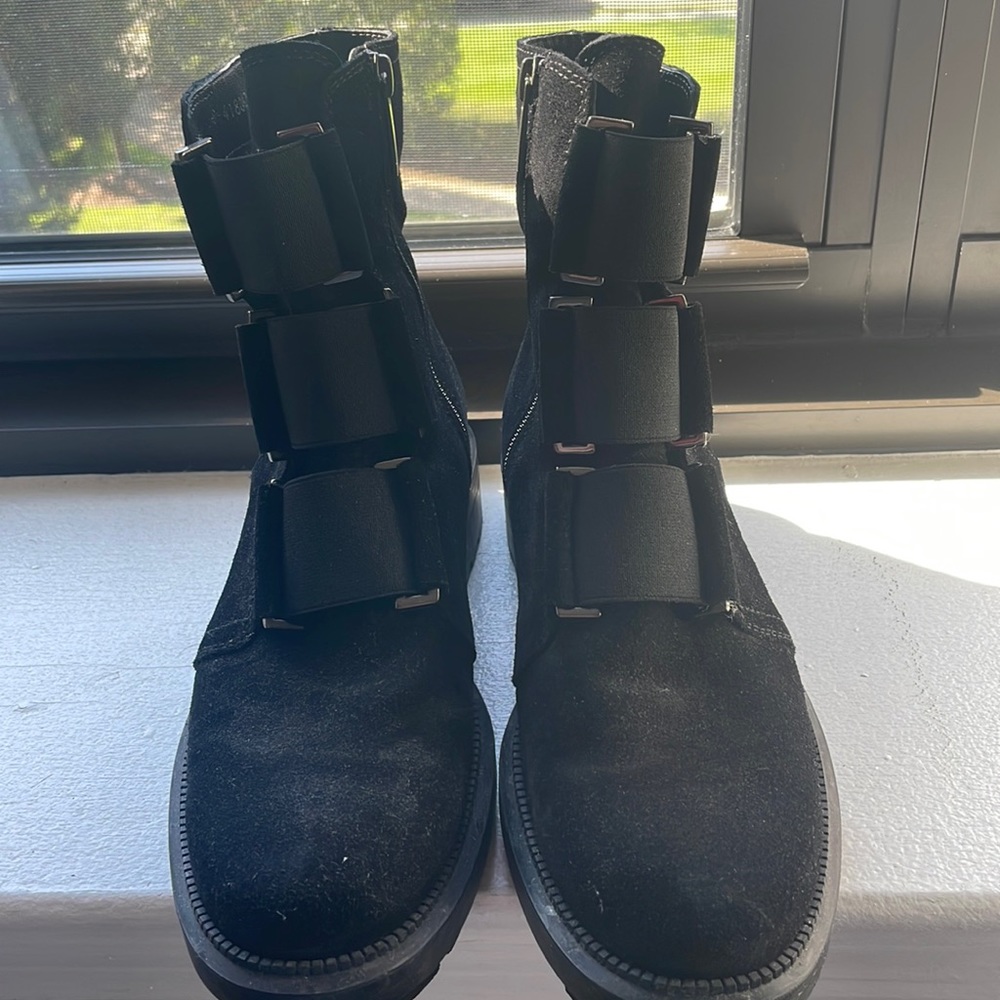 Aquatalia suede boot